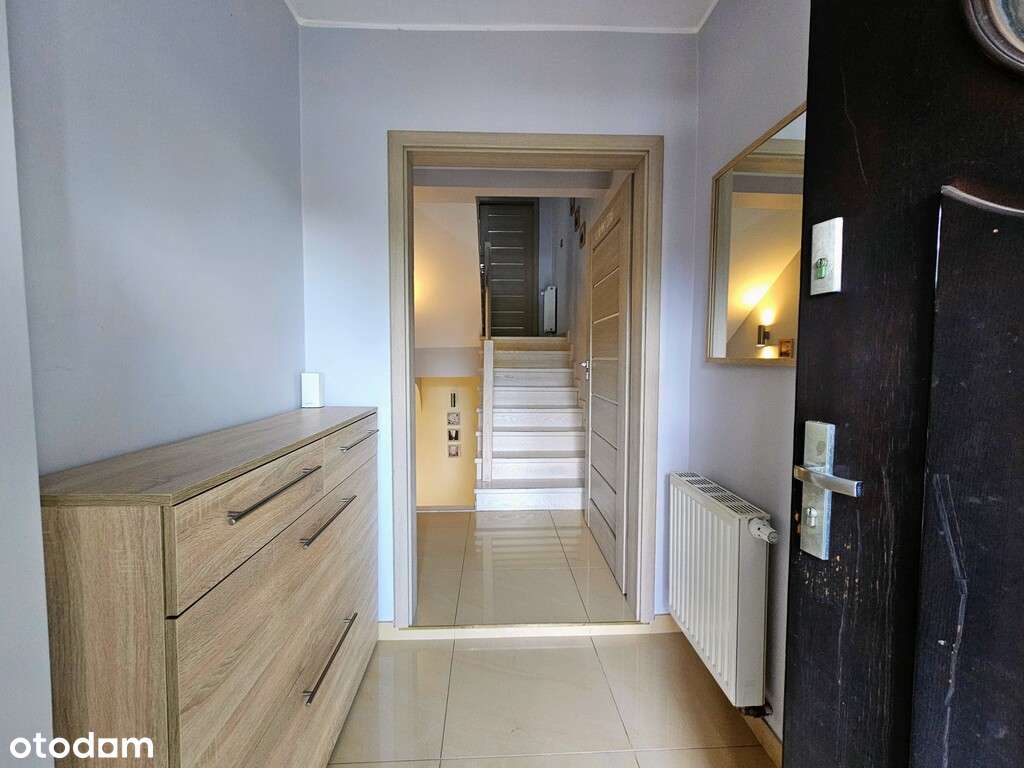 Na sprzedaż umeblowany dom/szereg Oława-8