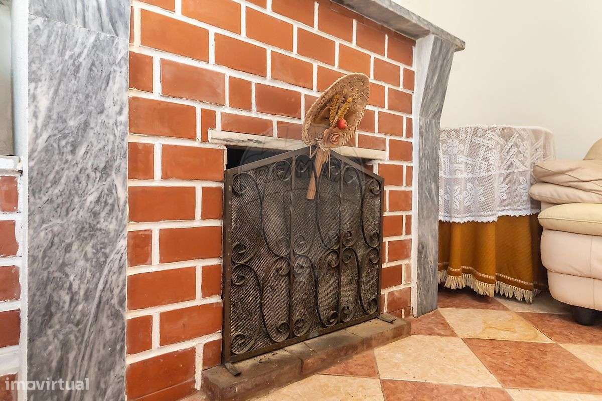 Moradia T4 para venda-28