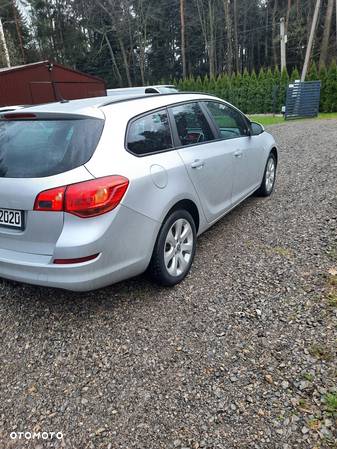 Opel Astra 1.4 Turbo Sports Tourer - 3