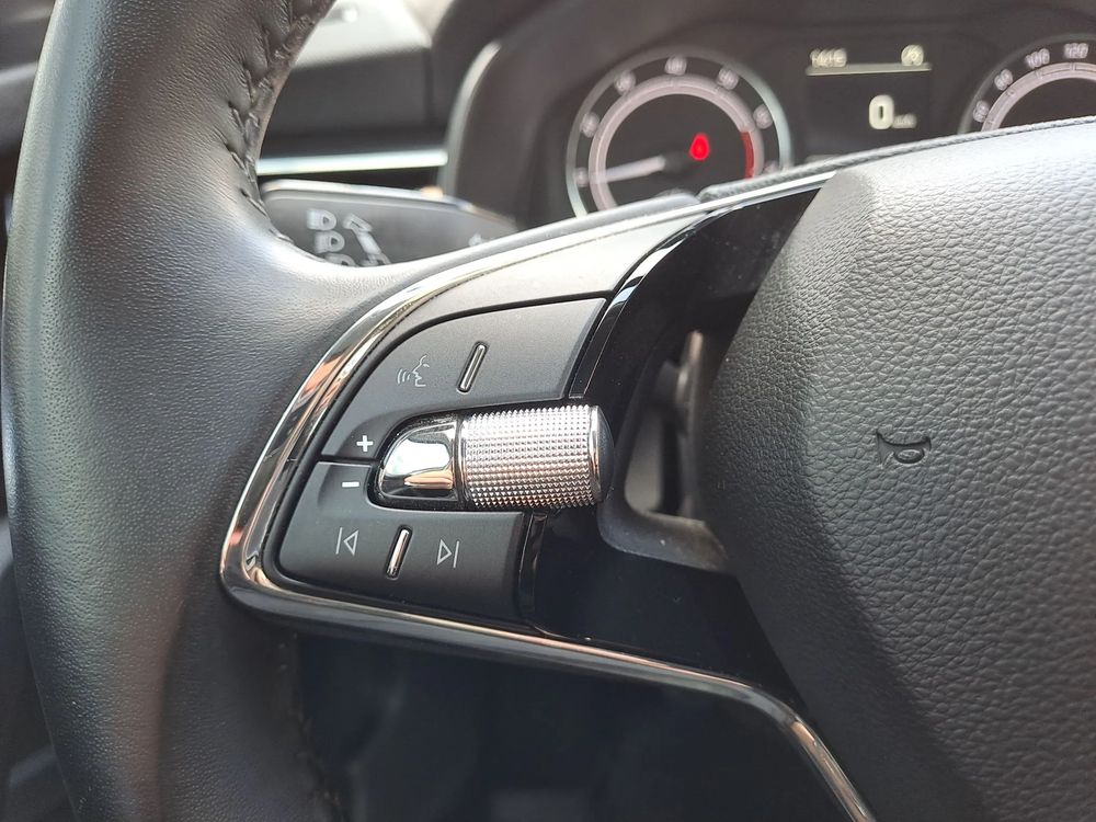 SKODA KAMIQ Style 1.0TSI 110KM ACC Kamera SmartLink Klima ASO Salon PL