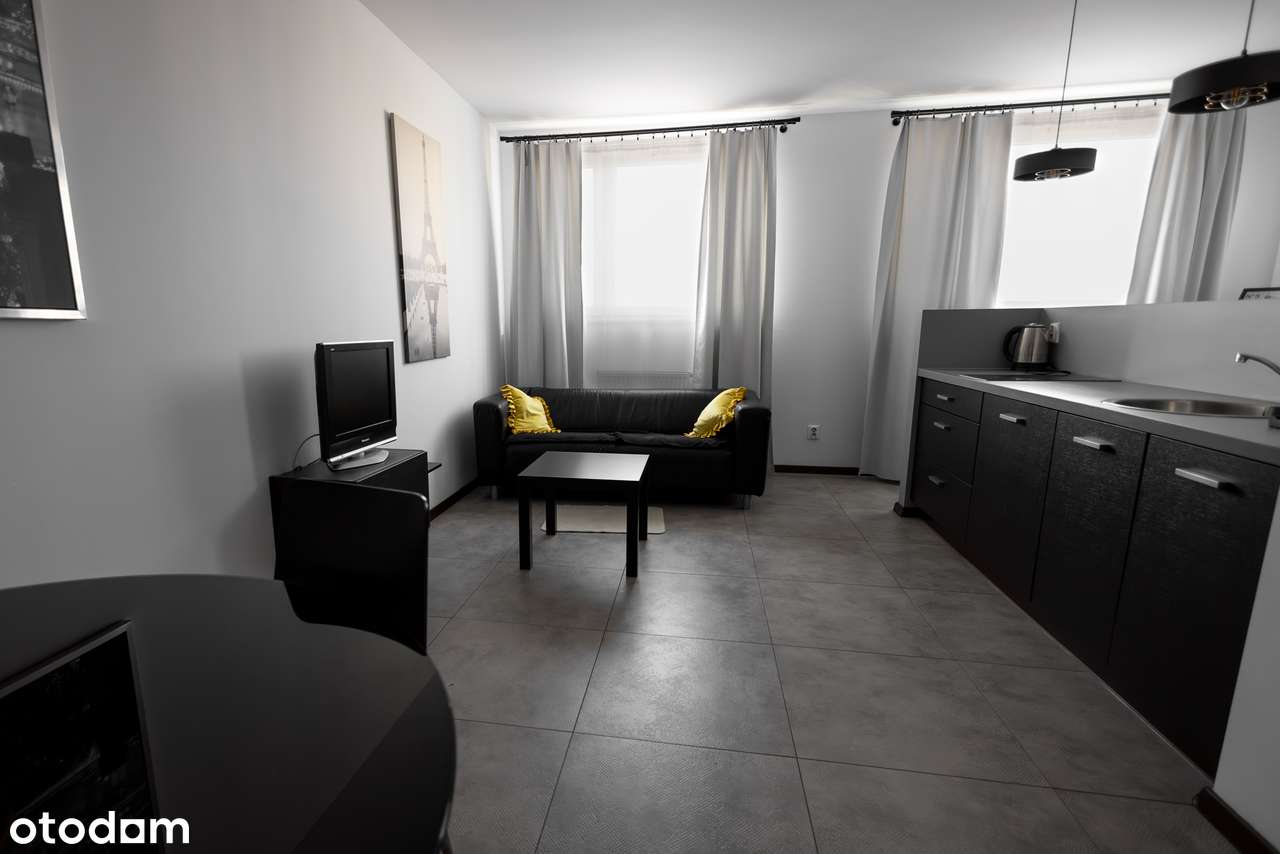 Blok z 2008r blisko Uniwersytetu WSB ochrona monitoring-15