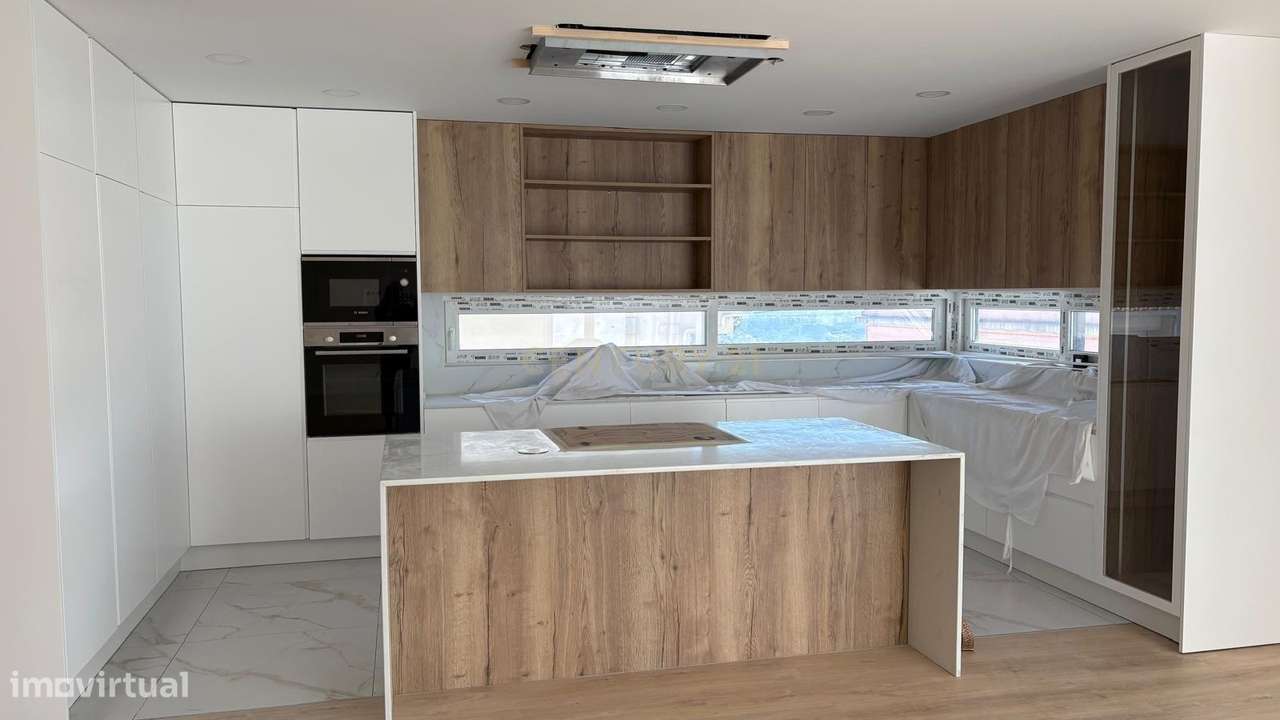 Moradia independente à venda em Famões, Odivelas-16