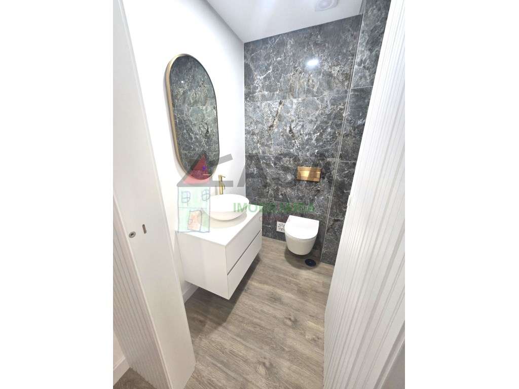 Empreendimento novo com piscina T2 e T3 disponíveis-37