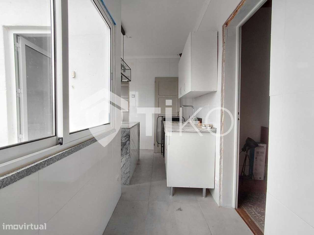 Moradia T5 Tradicional no Centro de Coja  – Ideal para Residência ou T-14