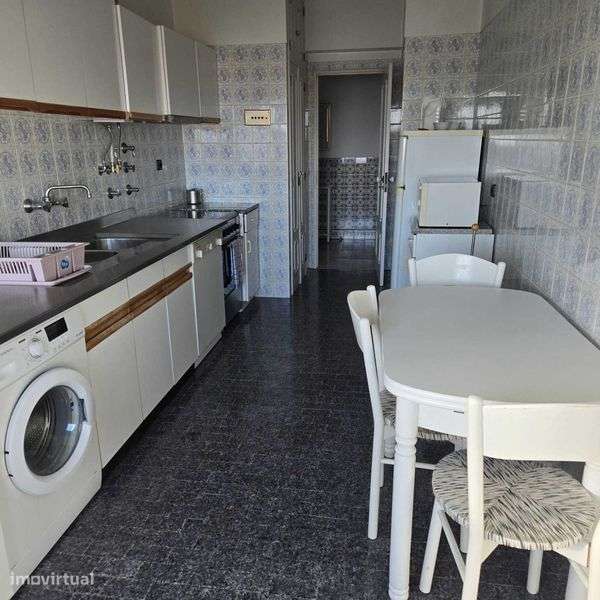 Apartamento t2 à venda na Rua Professor Mira Fernandes - Olaias Lisboa - Grande imagem: 5/11