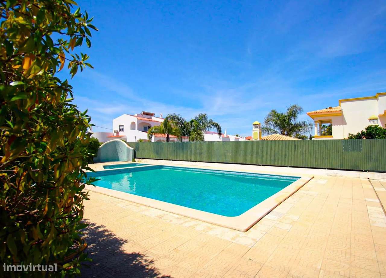 Moradia em banda na Galé - Grande imagem: 3/20