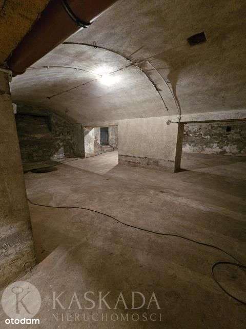 Budynek 1664m2 działka 927m2,Usługi Produkcja itp-4