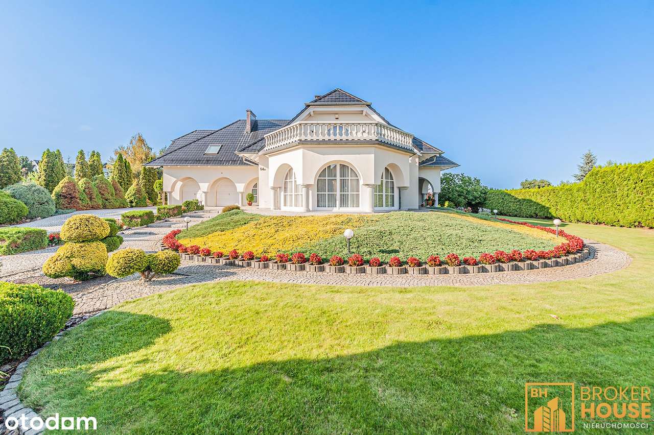 Willa z basenem i pięknym ogrodem/Opole-4