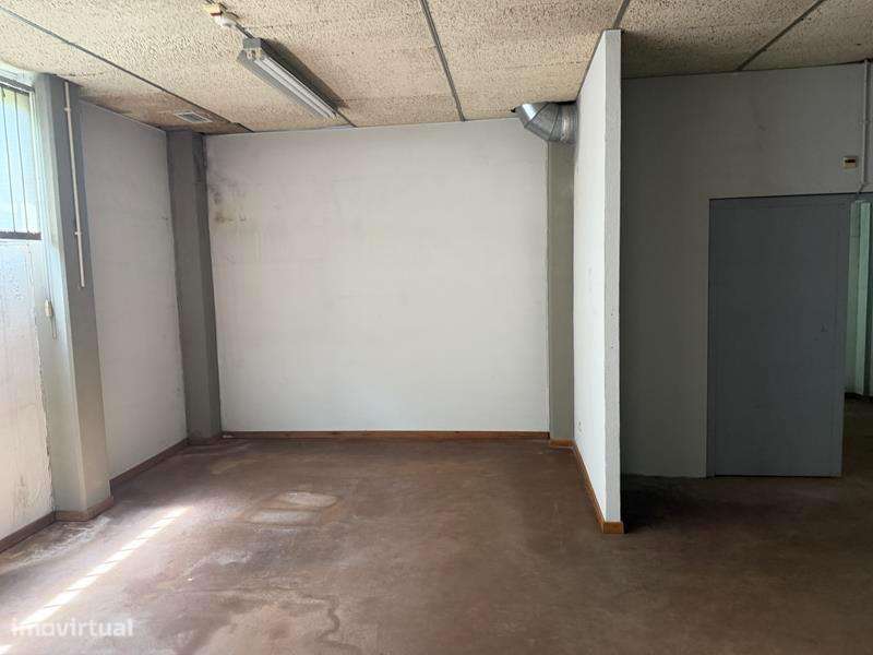 Imóvel Comercial em Carrazeda de Ansiães-9