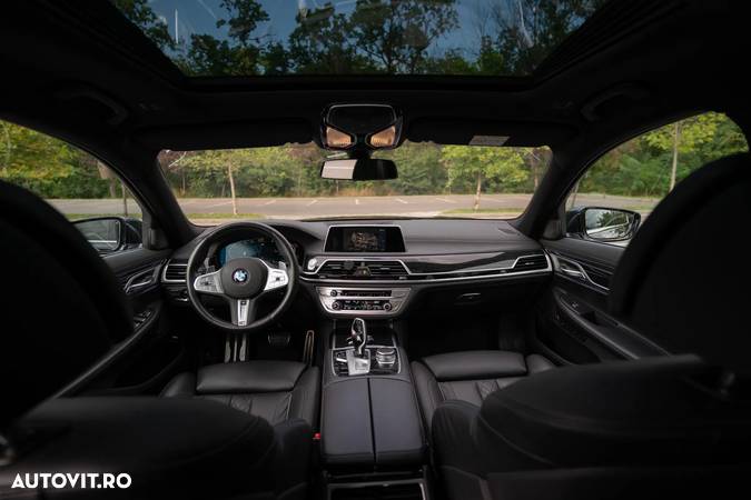 BMW Seria 7 740d xDrive MHEV - 8