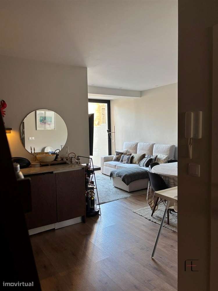 Apartamento T1 Venda-0