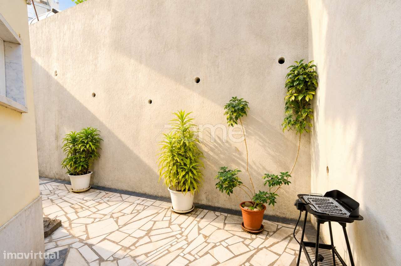 Apartamento, 48 m², Póvoa de Santo Adrião e Olival Basto-14