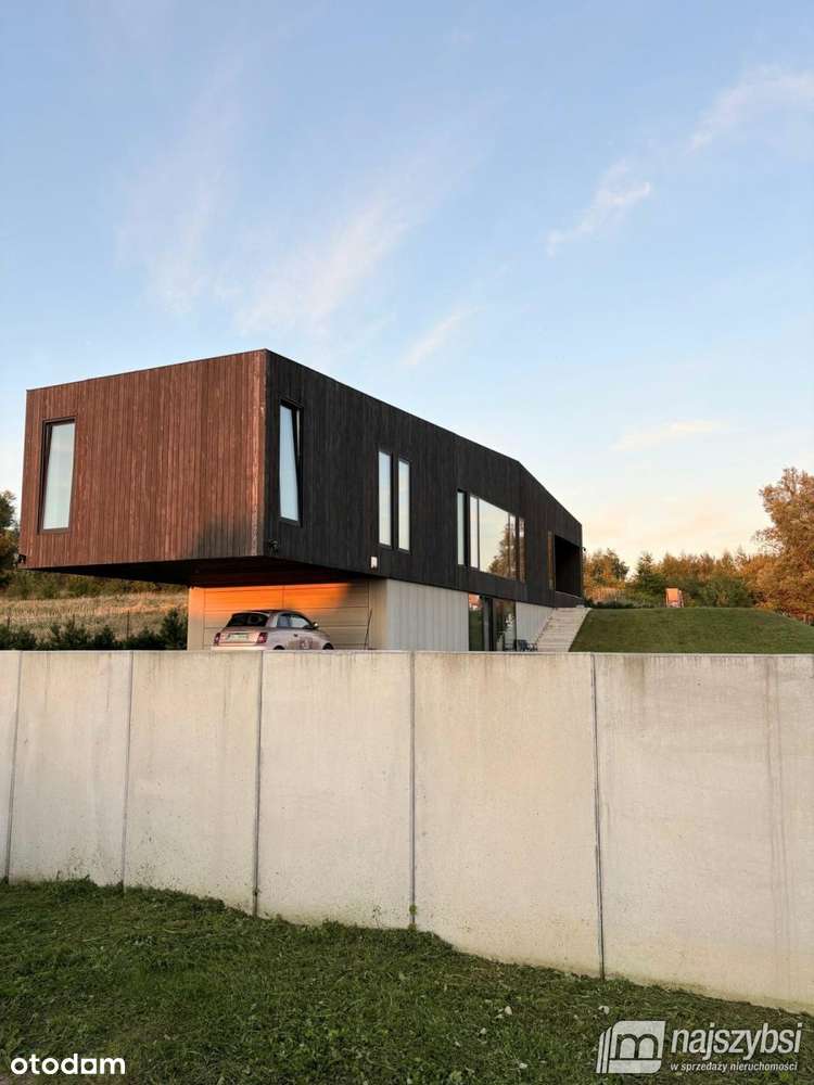 Niekanin- architektoniczna perła pod Kołobrzegiem