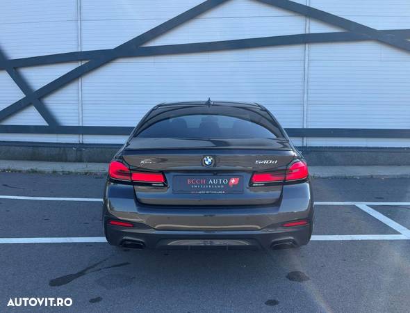 BMW Seria 5 540d xDrive MHEV - 5