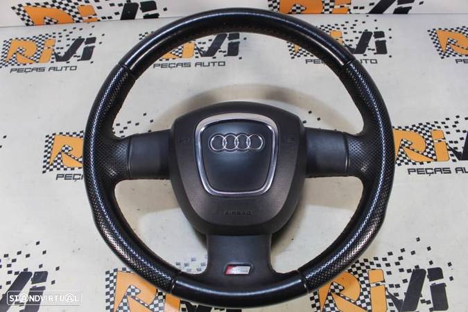 Volante Audi A4 (8Ec, B7)  Volante Audi A3 8P / A4 B6 B7 B8 / A5 8T / - 2