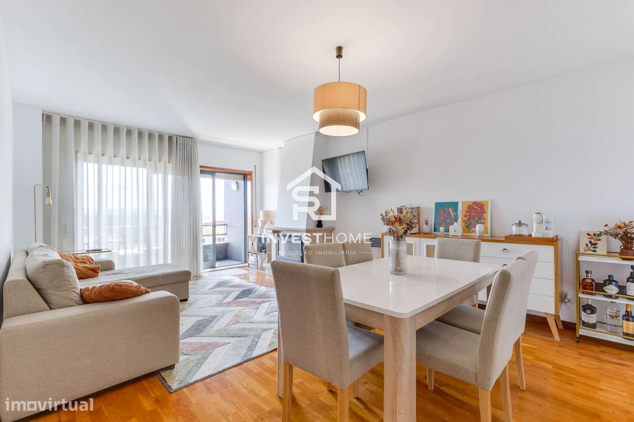 Apartamento T2 | Boas áreas | Varanda | 2 Lugares Garagem-7