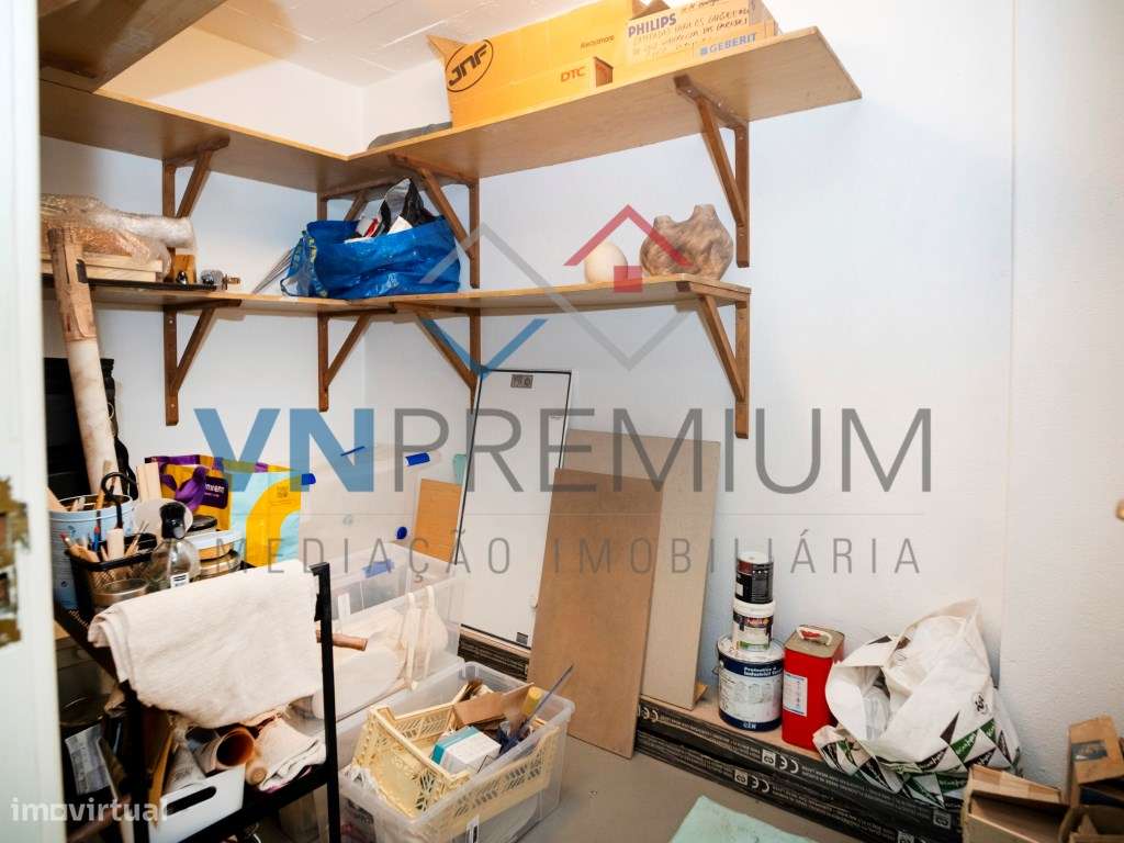 Belíssimo apartamento totalmente remodelado com materiais topo de gama-50