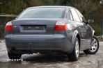 Audi A4 2.0 - 12