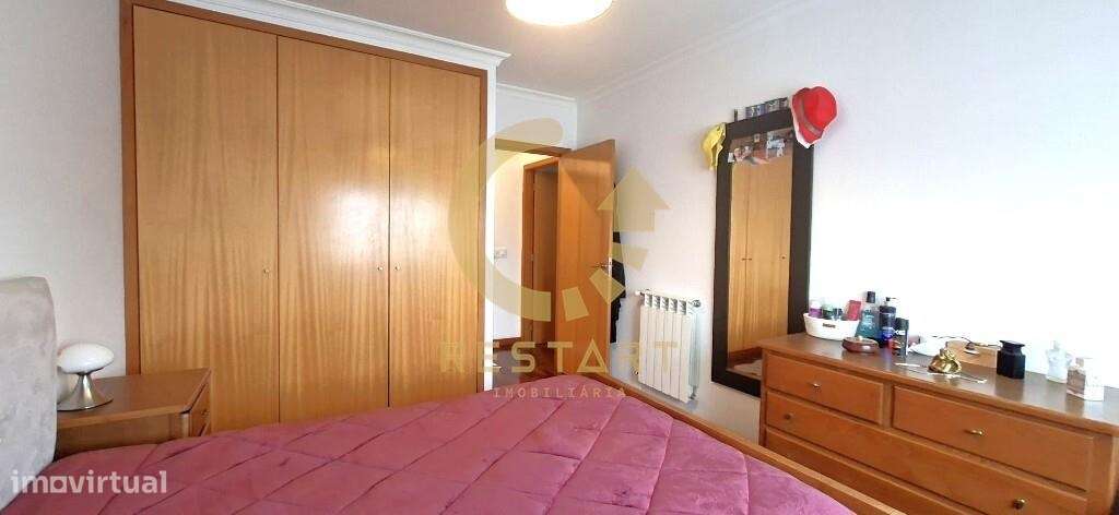 Apartamento T2, Garagem e Arrumos | Valongo-24
