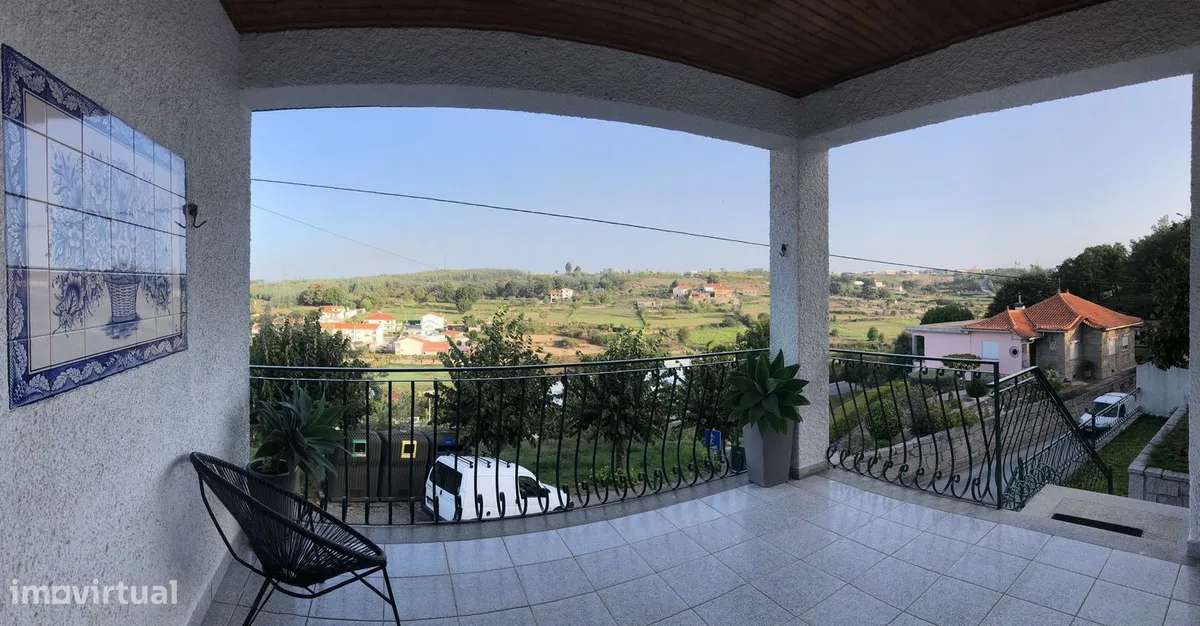 Moradia T4 em Oliveira do Hospital e São Paio de Gramaços - Grande imagem: 4/27