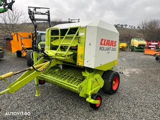 Claas Rollant 240