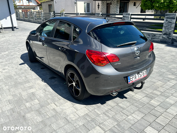 Opel Astra IV 1.4 T Enjoy - 4