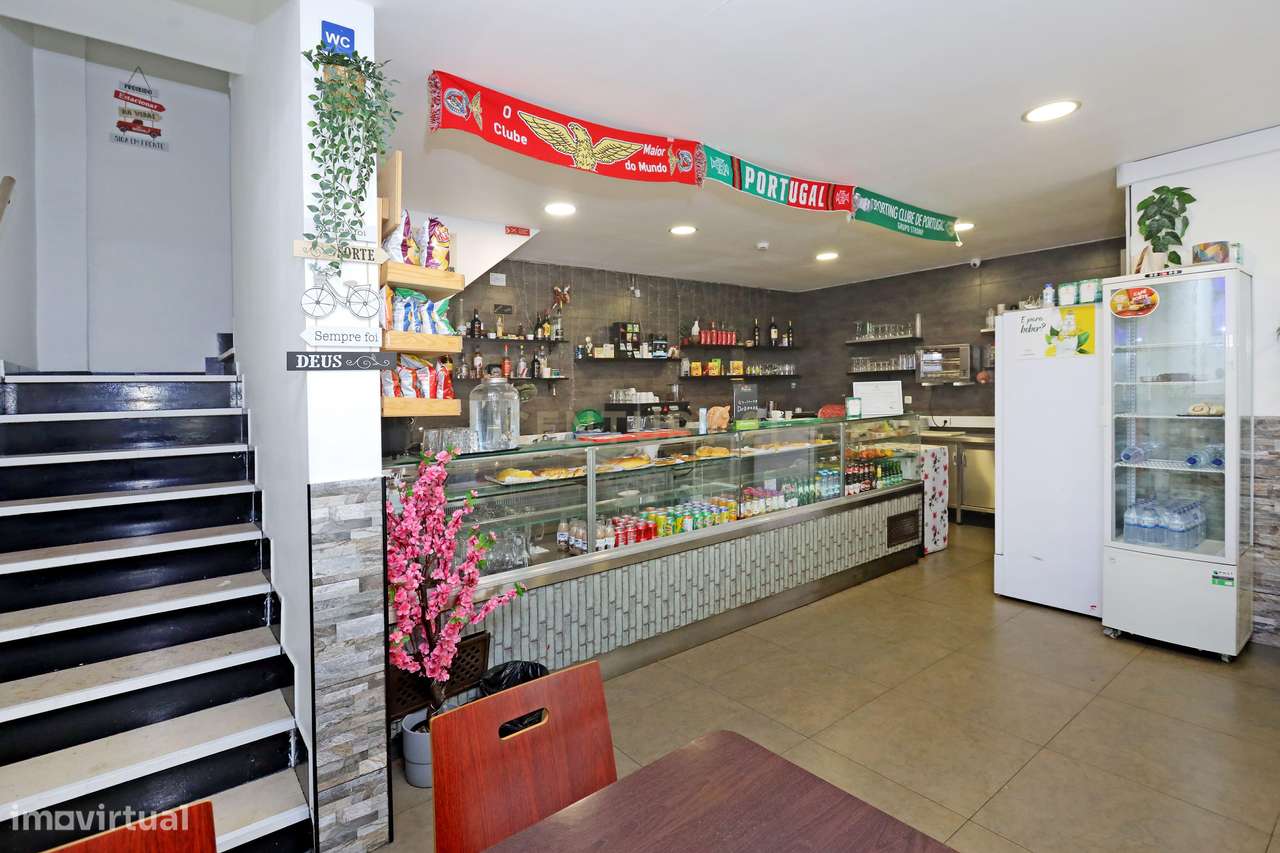 Loja no Lumiar, preparada para abrir o seu próprio negócio (café/paste-11