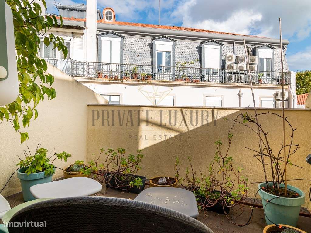 Luxury Apartamento T2 Duplex na Avenida-23