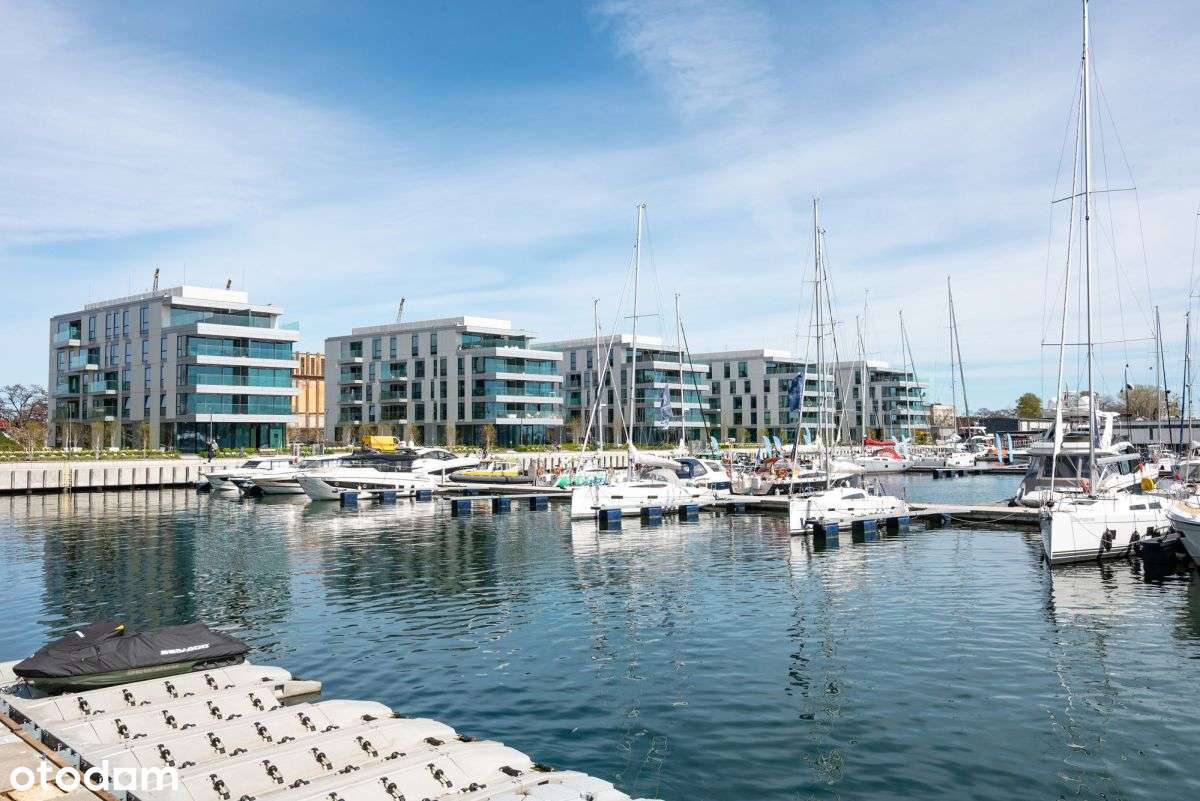 Yacht Park Gdynia / Frontowy Widok - Pełny obrazek: 5/5