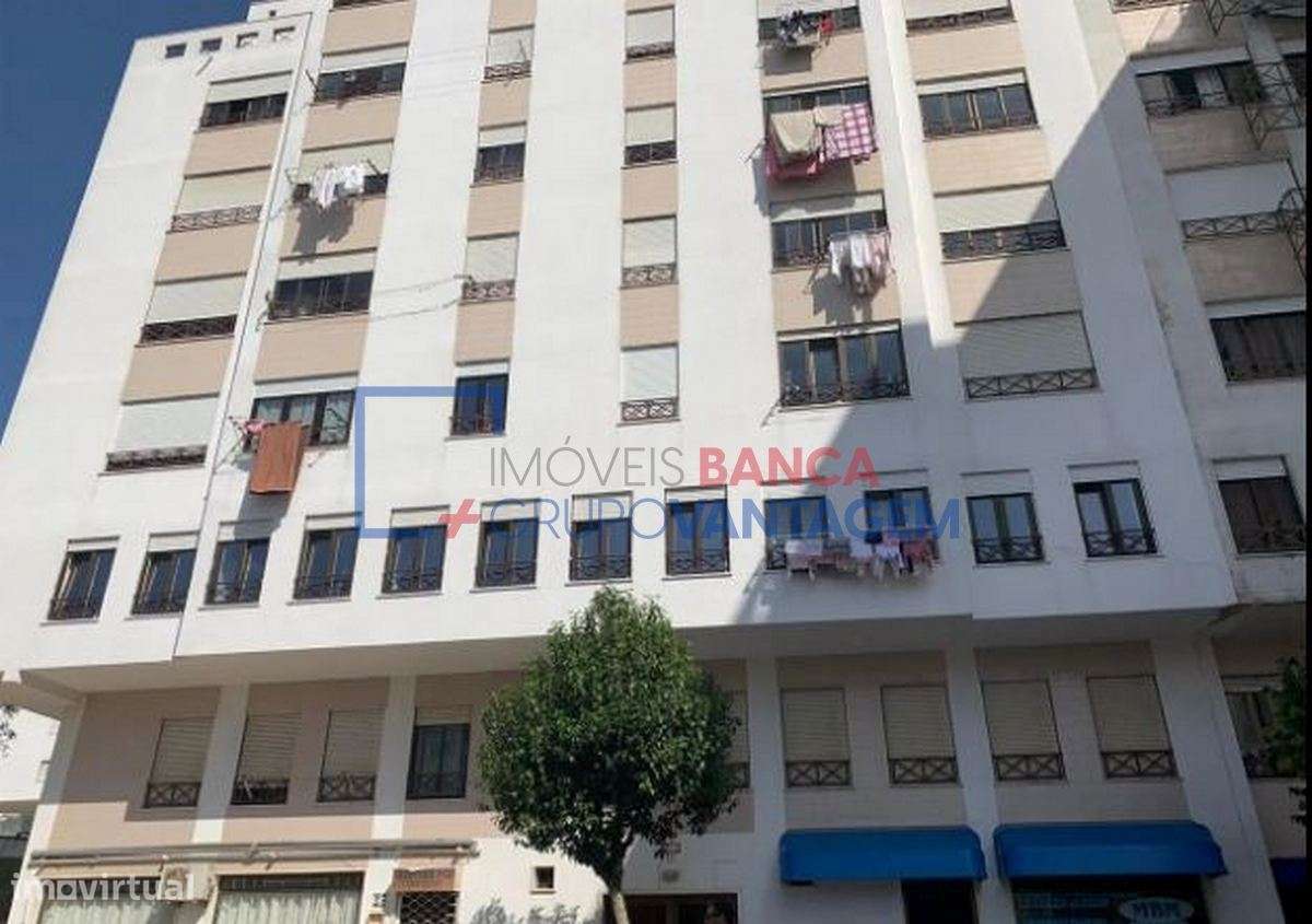 APARTAMENTO T3 - RIO DE MOURO - Grande imagem: 2/6