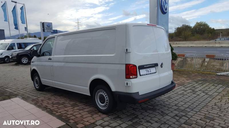 Volkswagen Transporter - 4