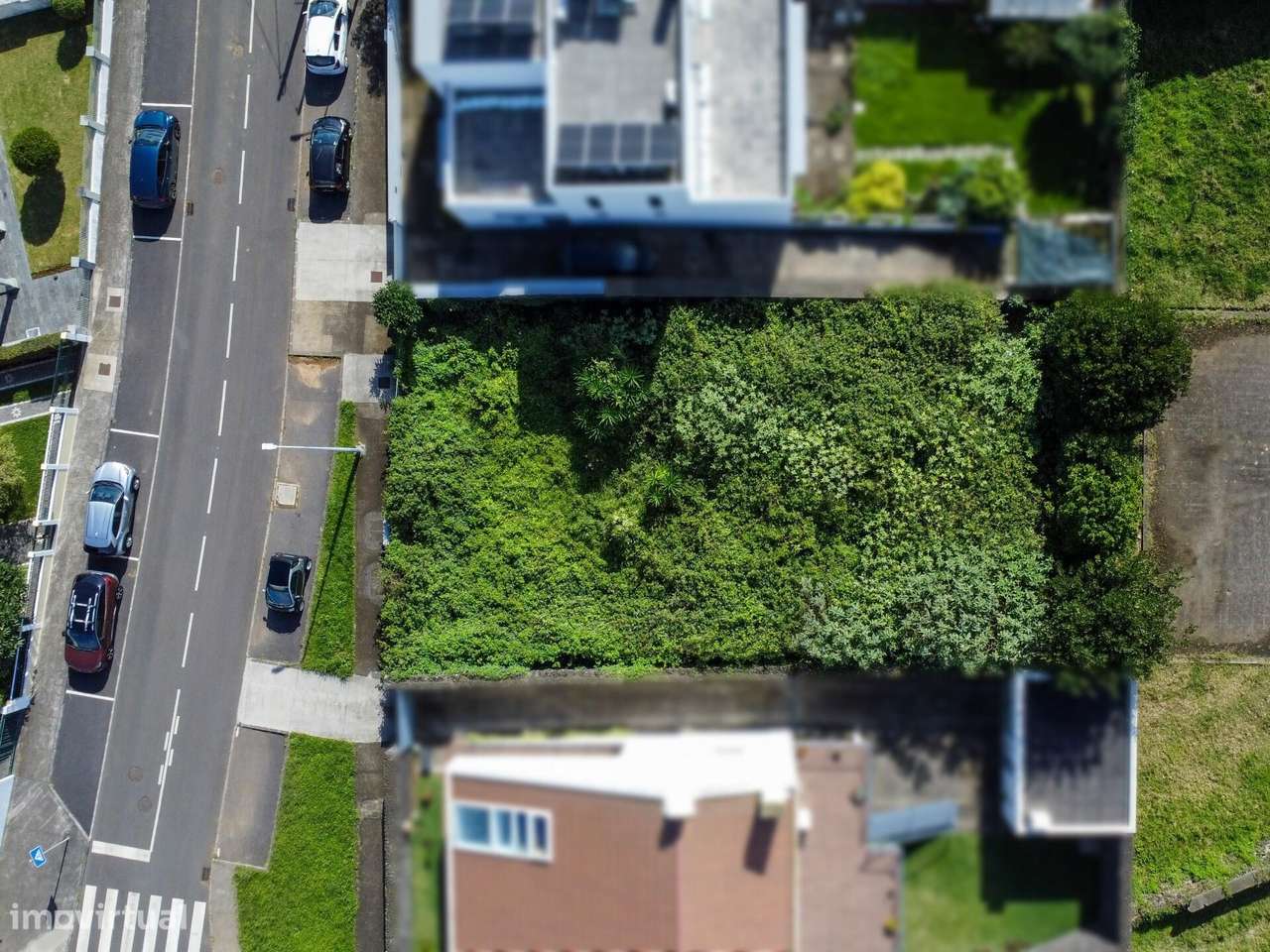 Lote urbano em Fajã de Baixo, Ponta Delgada - Grande imagem: 4/17