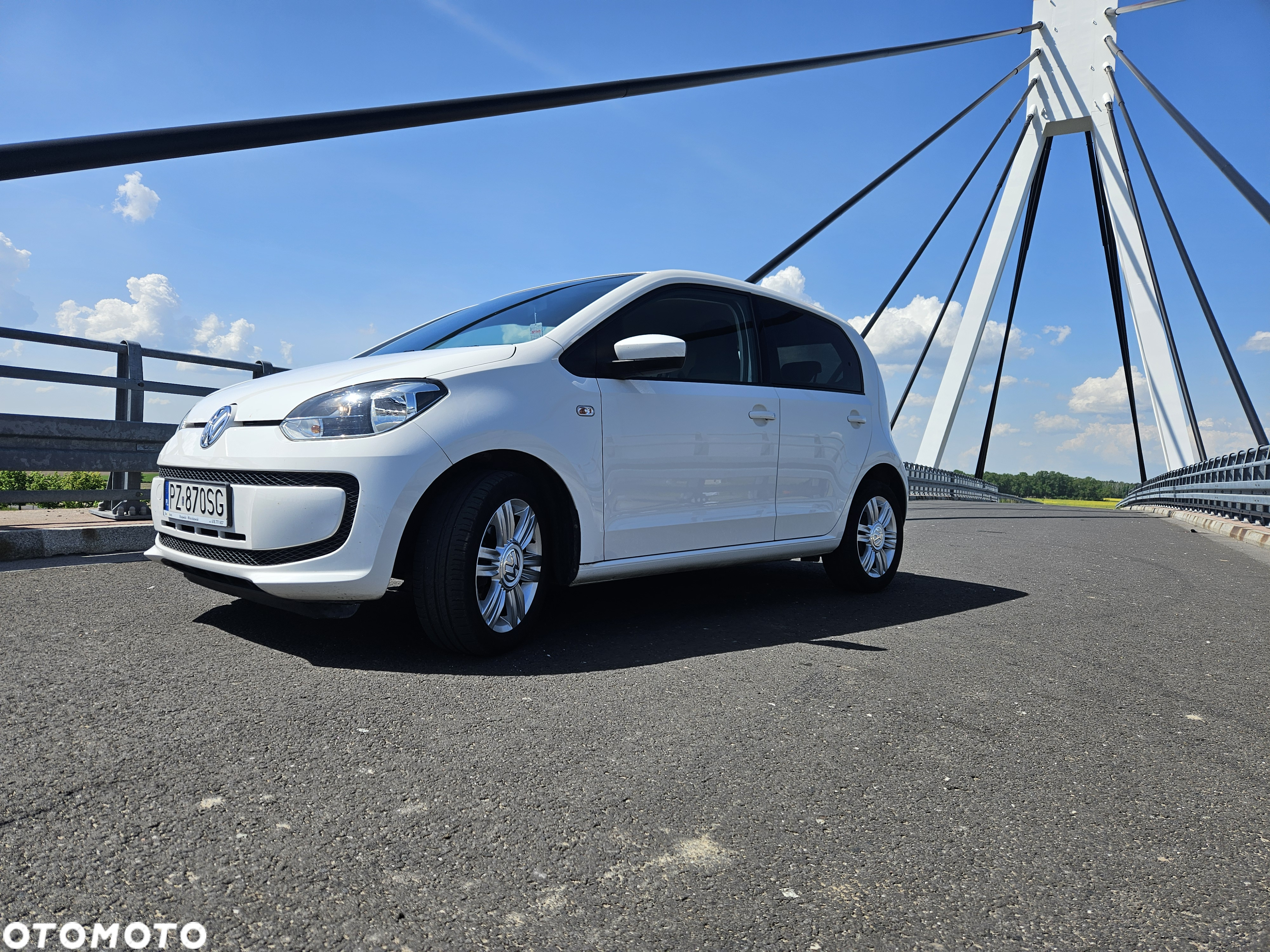 Volkswagen up! - 5