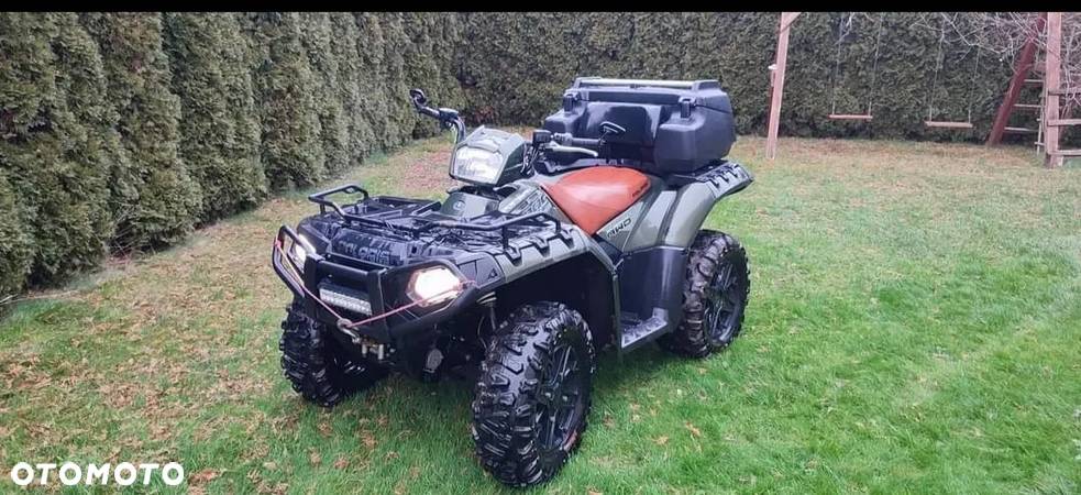 Polaris Sportsman - 1