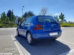 Volkswagen Golf - 9