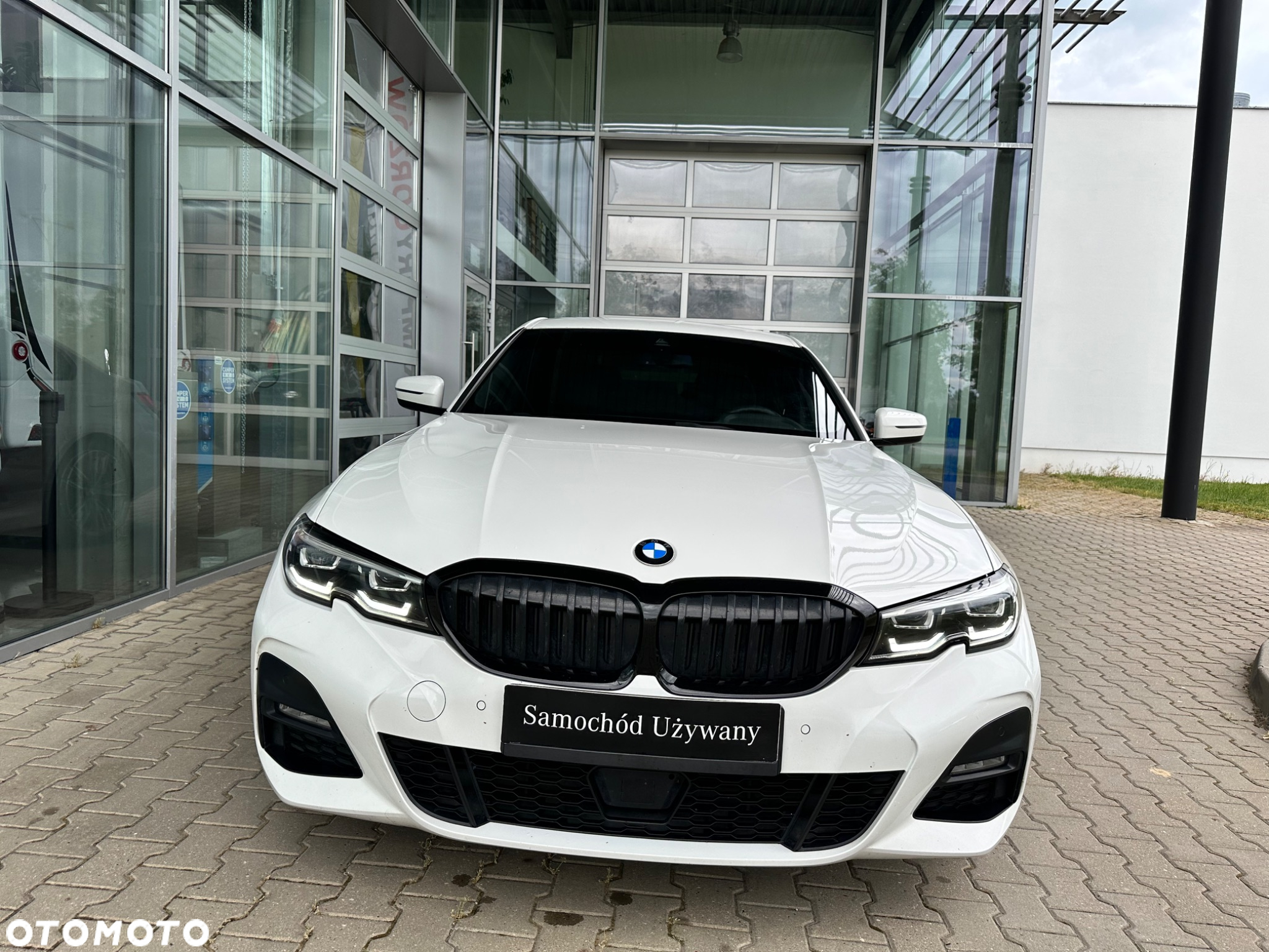 BMW Seria 3 320d xDrive M Sport - 16