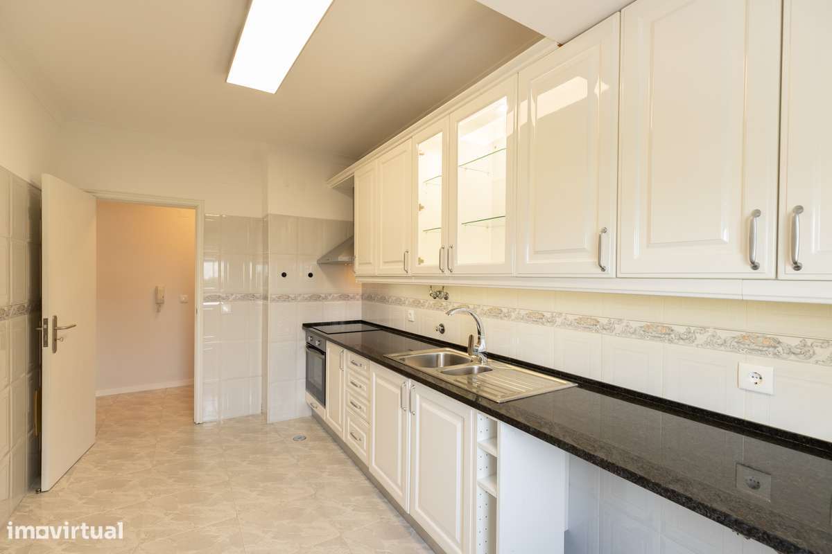 Apartamento T2 do ano 2001-2