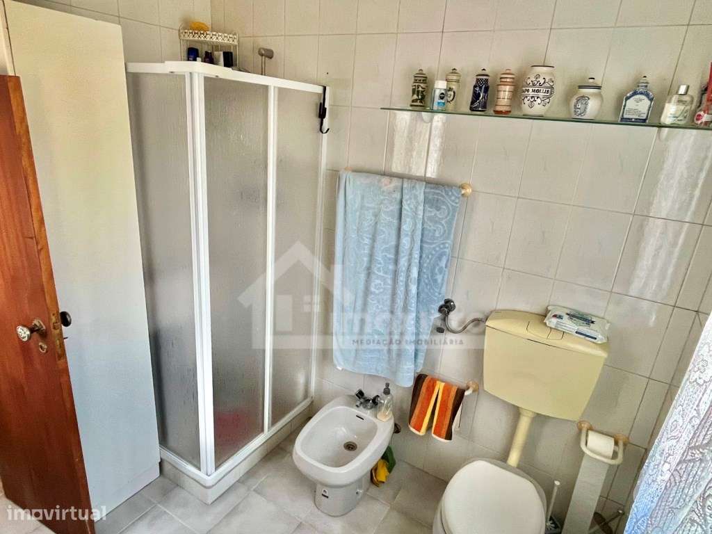 Moradia T4 pronta a habitar em Castanheira de Pera-8