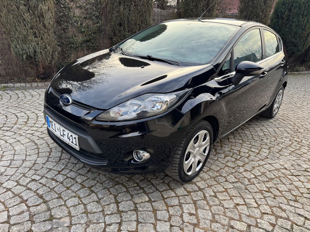 Ford Fiesta Mk7 1.25 Champions Edition 2012