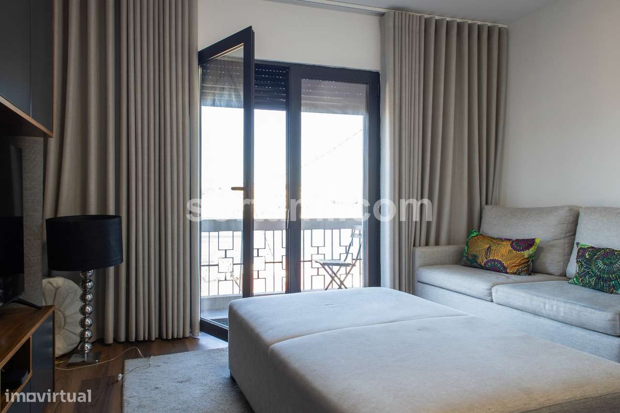 Moradia em Banda T2 Venda em Santa Marinha e São Pedro da Afurada,Vila - Grande imagem: 2/16