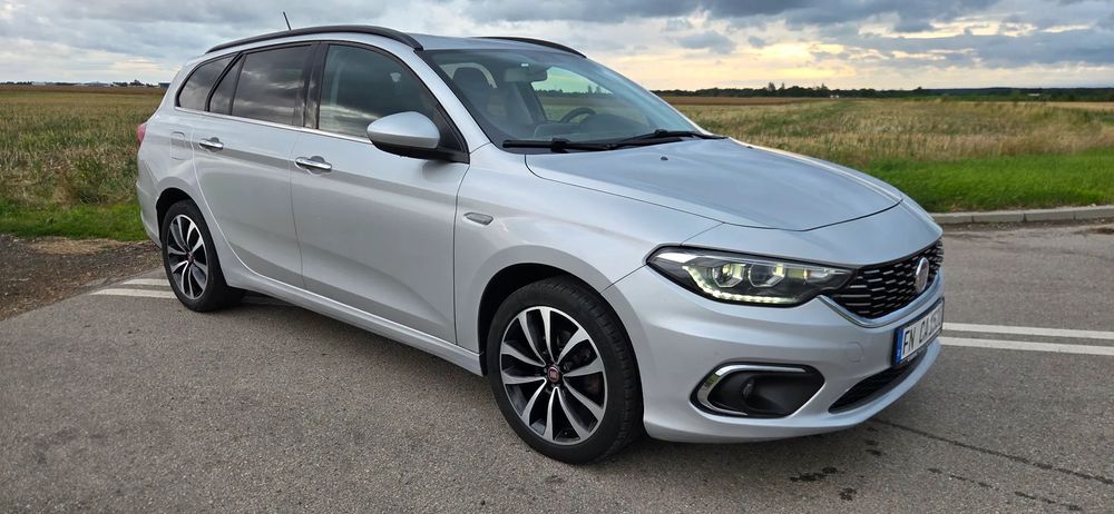 Fiat Tipo II (2016-) 1.4 T-Jet Mirror 2017