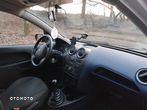 Ford Fiesta 1.3 Ambiente - 8