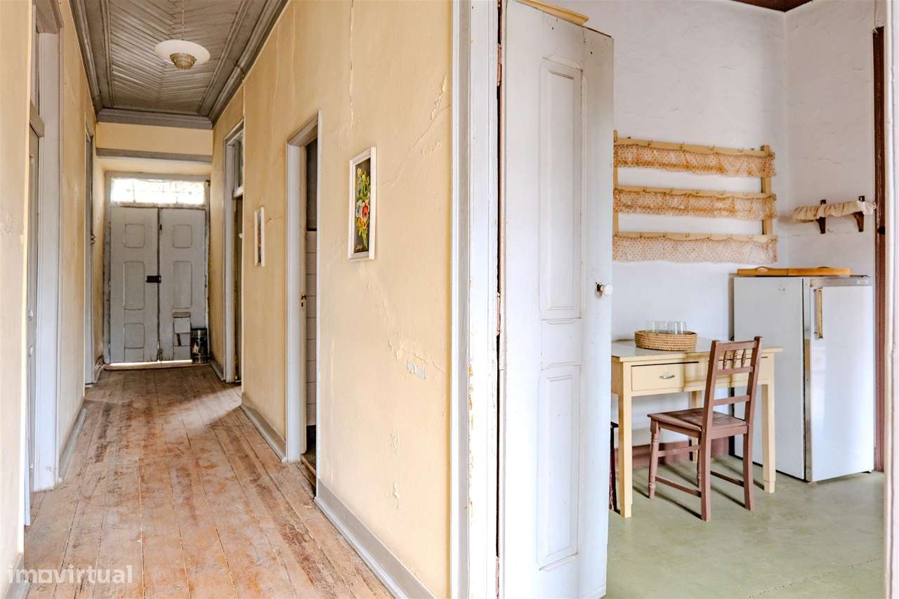 Duas moradias por 115.000 € em Mira de Aire-29