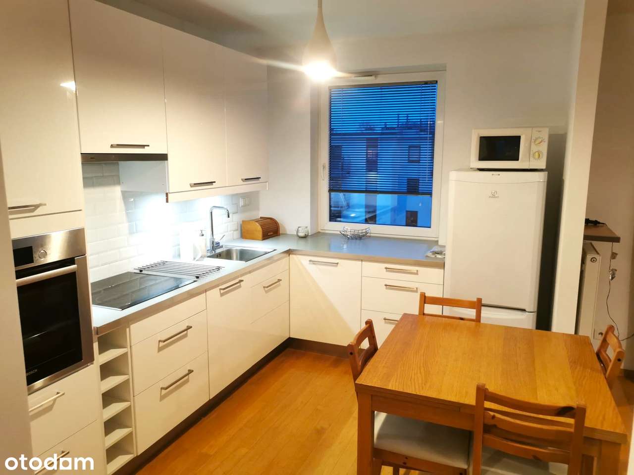 Wynajmę 3 pokoje, 67m2, garderoba, garaż, bezpośrednio