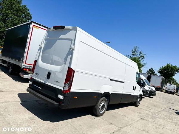 Iveco Daily 35S18V L4H2 16m3 pakiet CONNECT MANUAL - 16