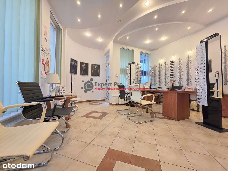 Lokal na sprzedaż w Wałbrzych-1