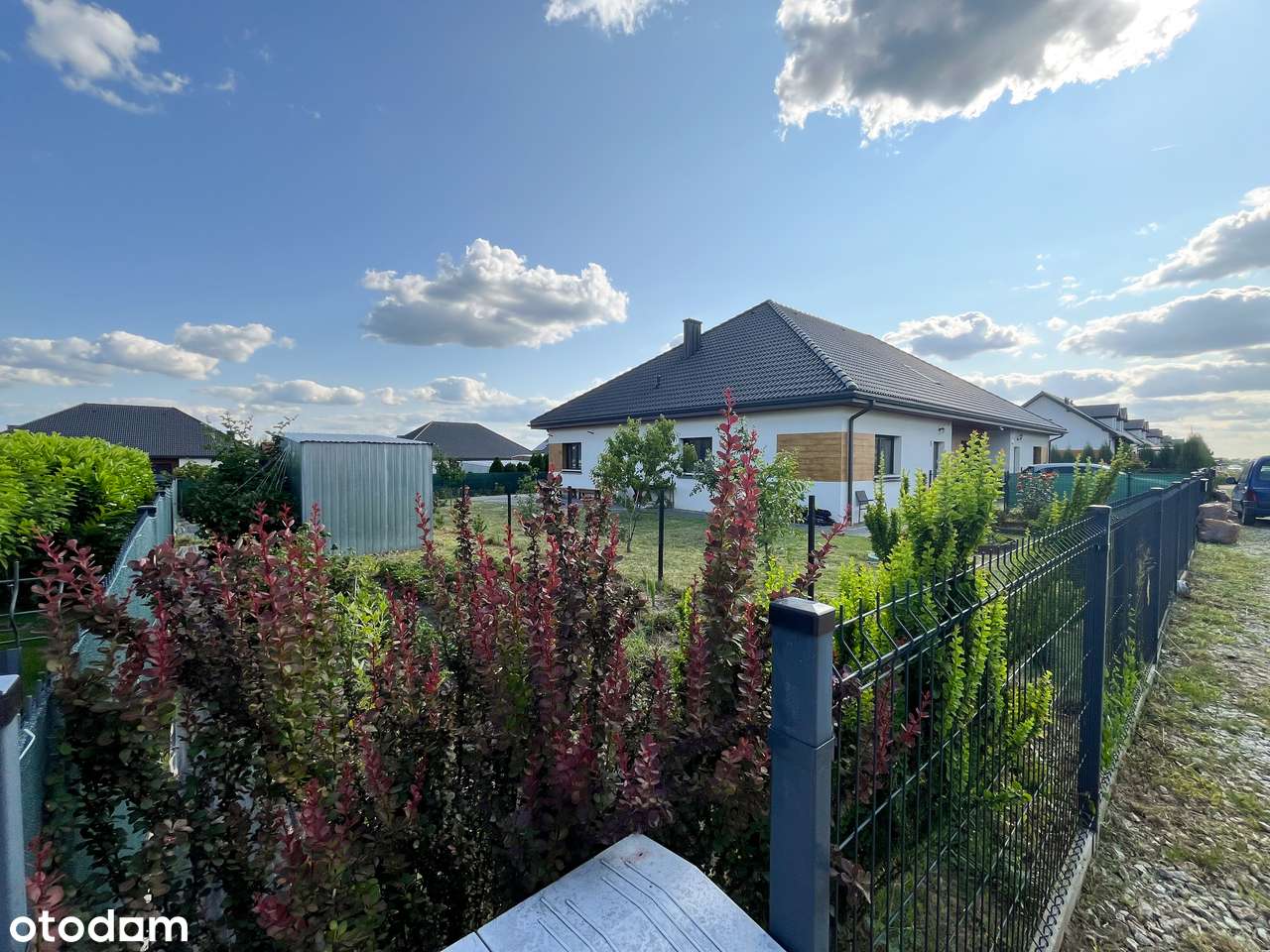 Dom w zabudowie bliźniaczej o powierzcni 104.57 m2 z garażem 22,20 m2 - Pełny obrazek: 4/19