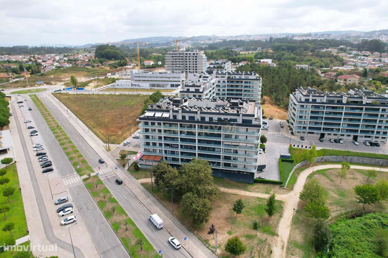 Apartamento T2 no coração de Paredes – Parque Urbano - Grande imagem: 2/24