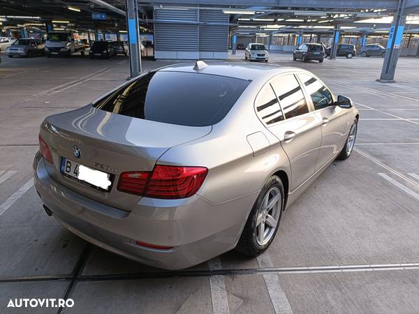 BMW Seria 5 520d xDrive Aut. - 3