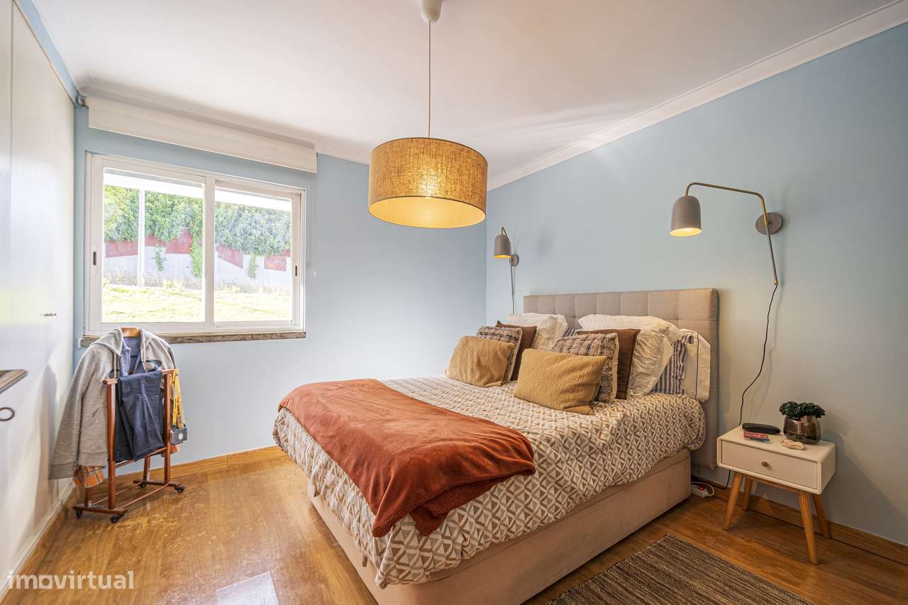 T3 Duplex-Alfragide - Lareira, 3 Casas de Banho, Dispensa e Lavandaria-20